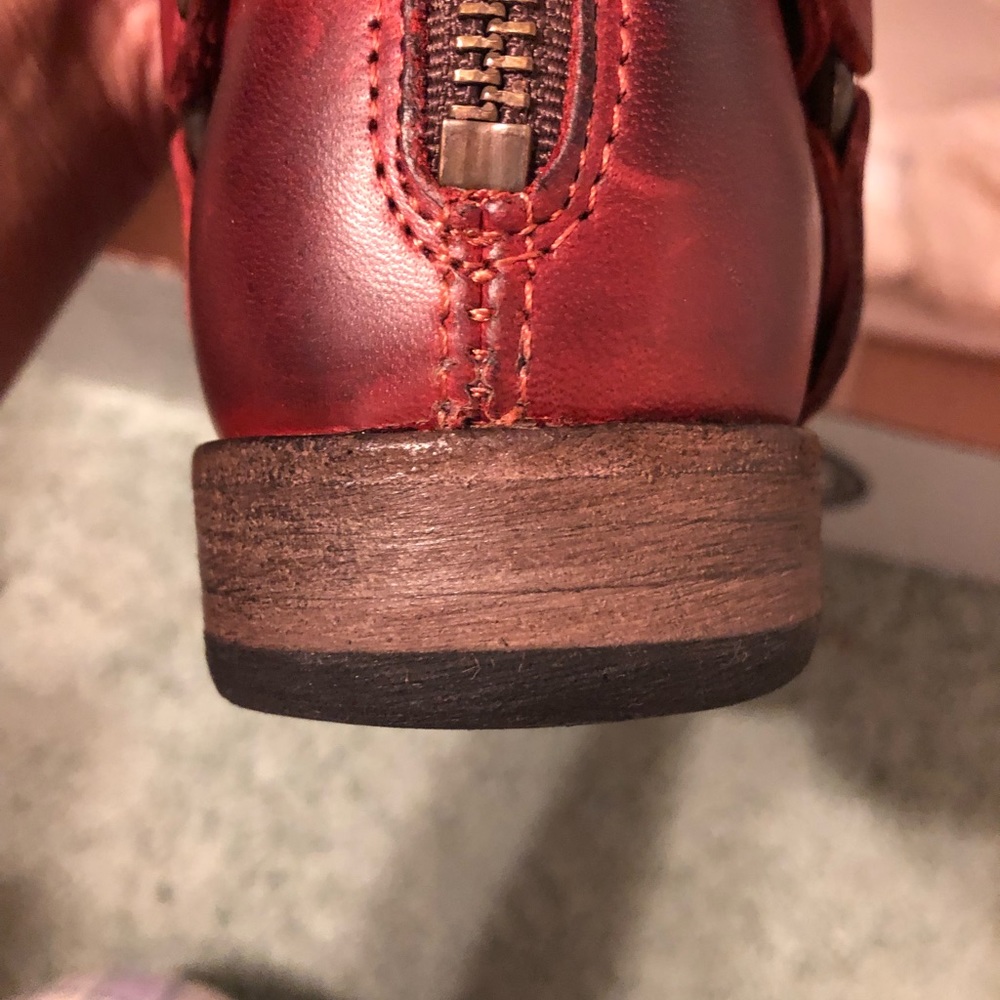 Frye Phillip Harness Tall Burnt Red - Picture 5 of 8